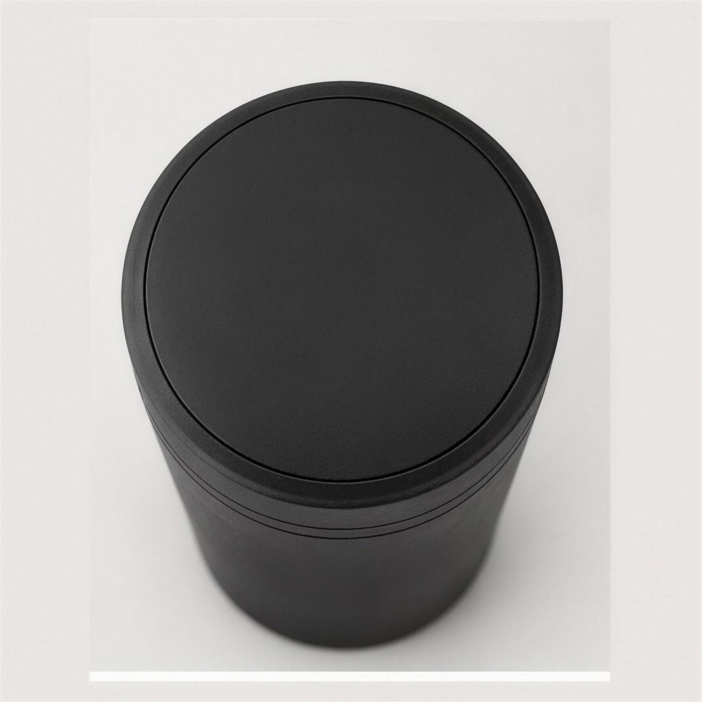 Sealed lid — top view