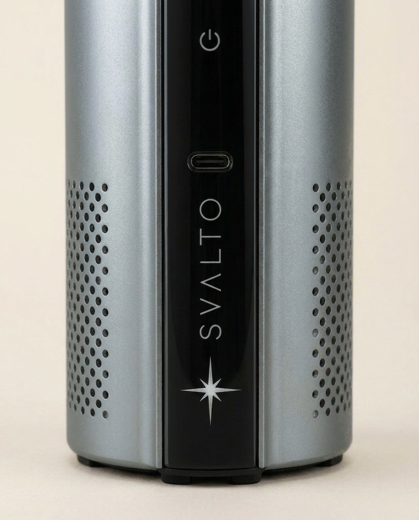 Titanium Svalto Cooler Pro — perforated cooling vents and USB-C detail