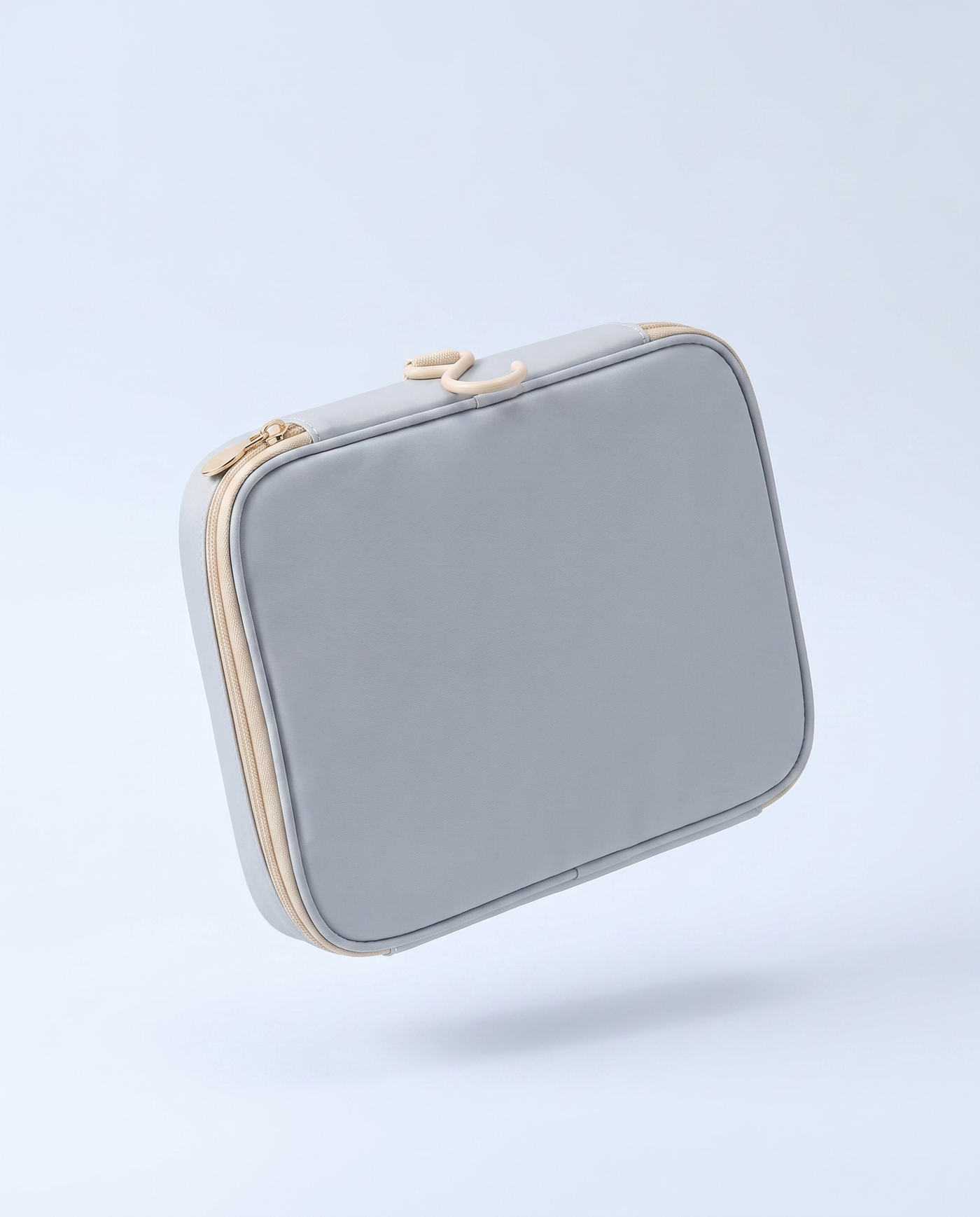 Svalto Injection-Day Kit zipped closed