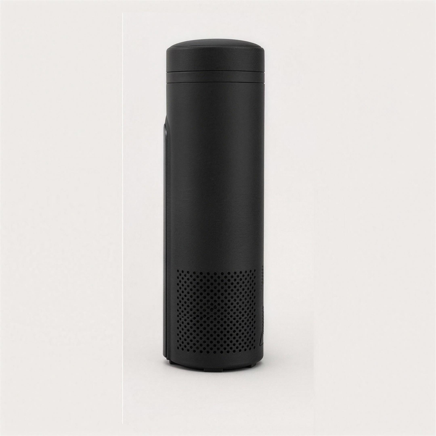 Svalto Cooler Pro Onyx Black — back with vents